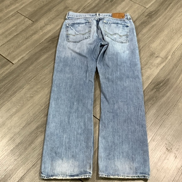 American Eagle Original Straight Distressed 100% Cotton Light Wash Jeans size 30 - Picture 2 of 16